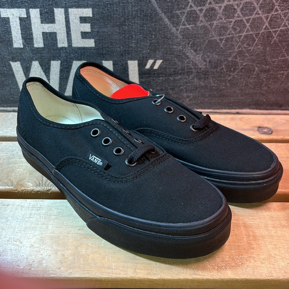 Vans Women's Authentic in Black/Black - Picture 3 of 9